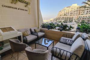 Tiffany Lounge Restaurant