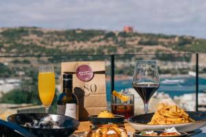 One80 Kitchen & Lounge